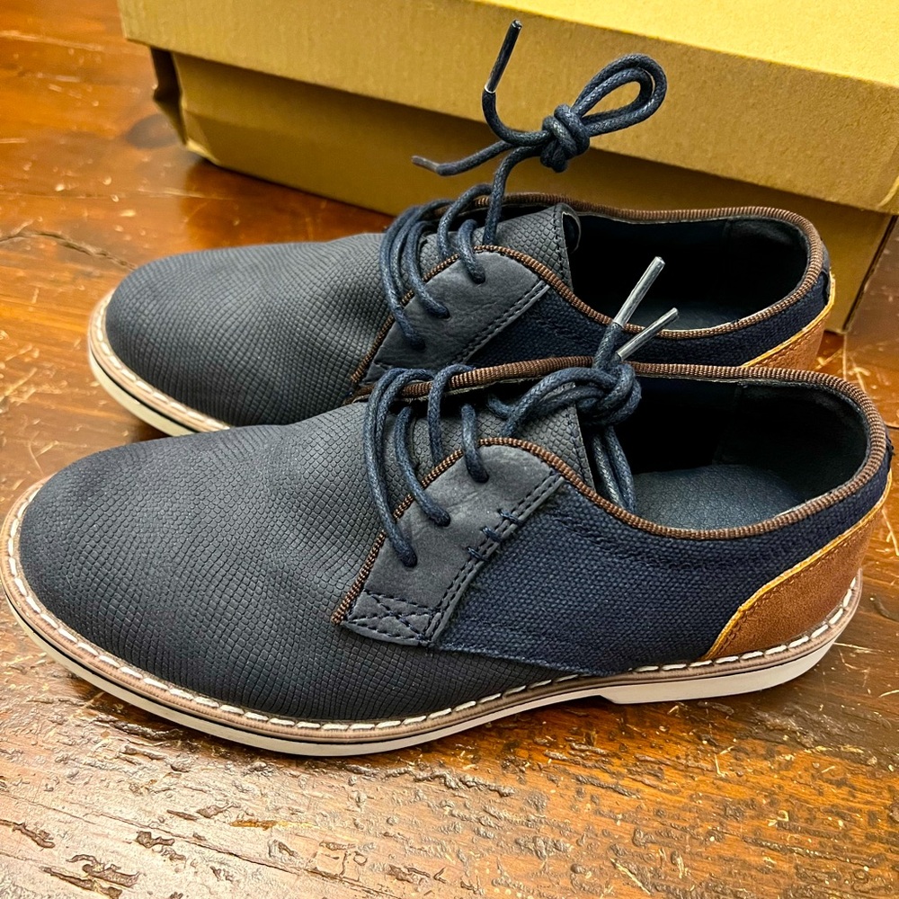 Steve Madden Kids Navy Dress Shoes (Boys)